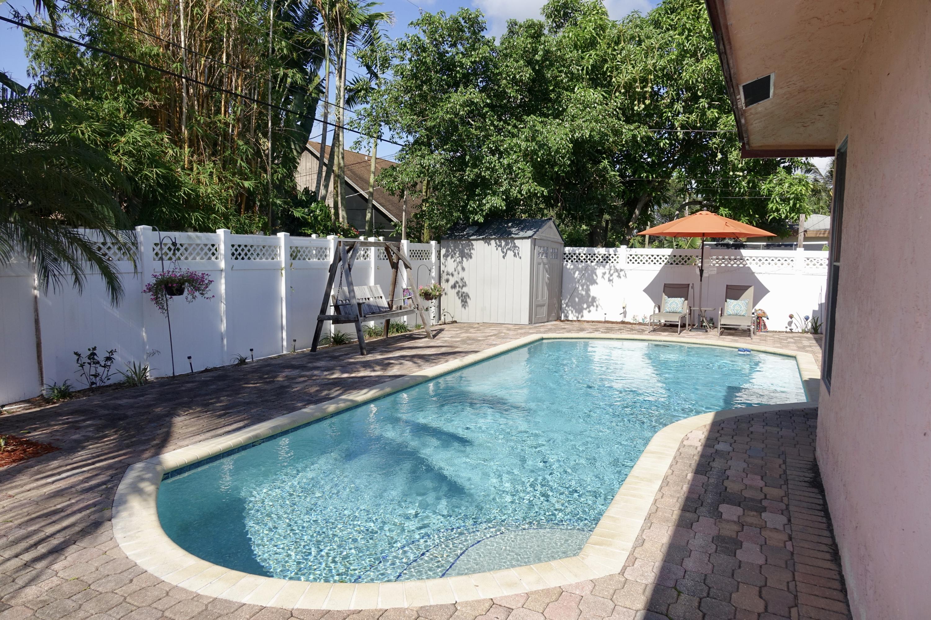 5256 Buchanan Road Delray Beach, FL 33484 - Photo 15 of 19 Pool