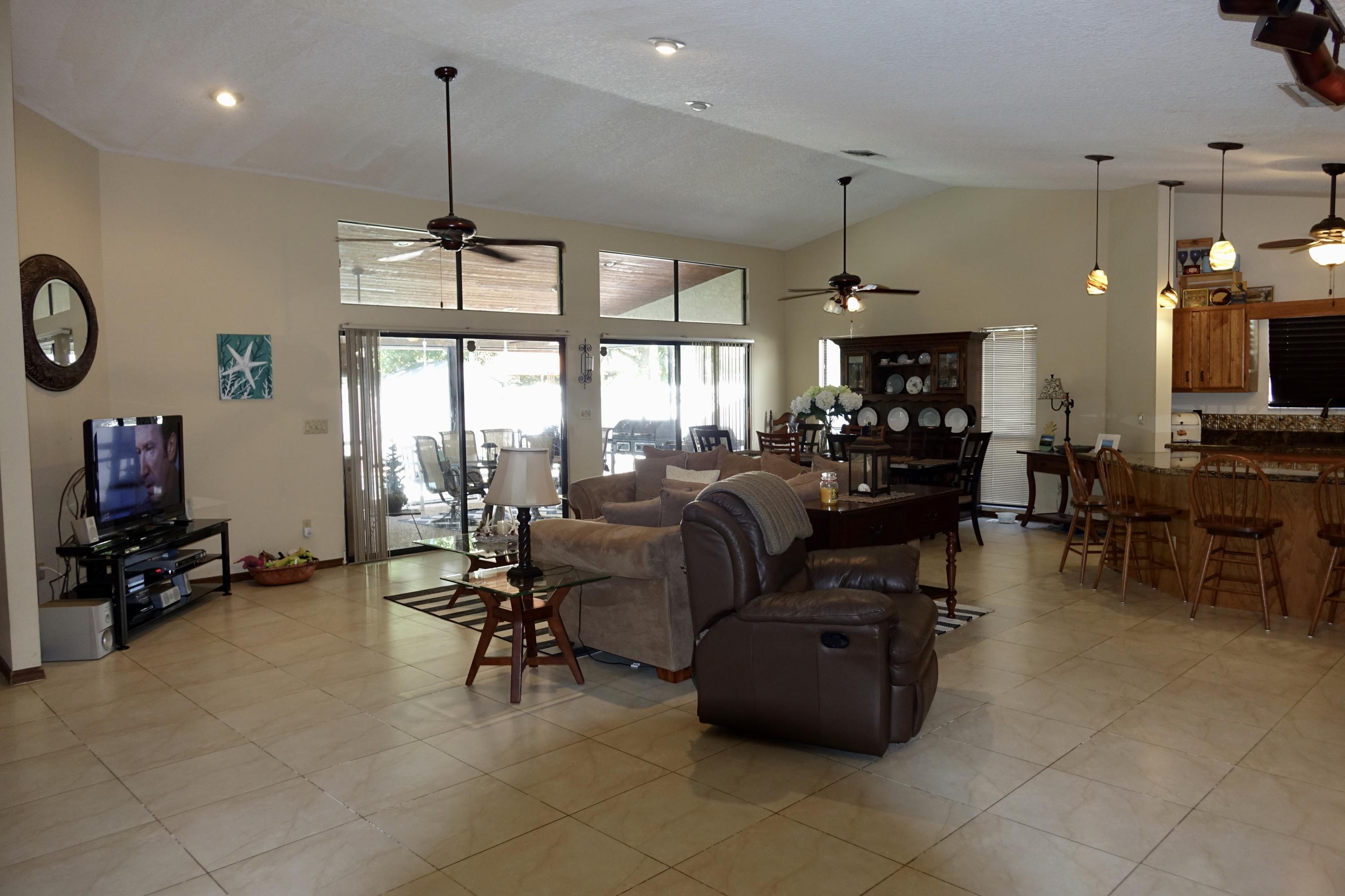 5256 Buchanan Road Delray Beach, FL 33484 - Photo 4 of 19 Great Room