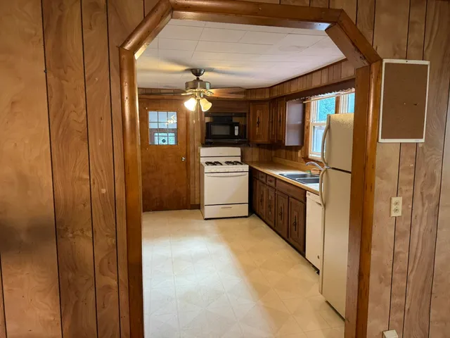 $114,900 | 1826 Leonard Road, Rockford, IL 61109