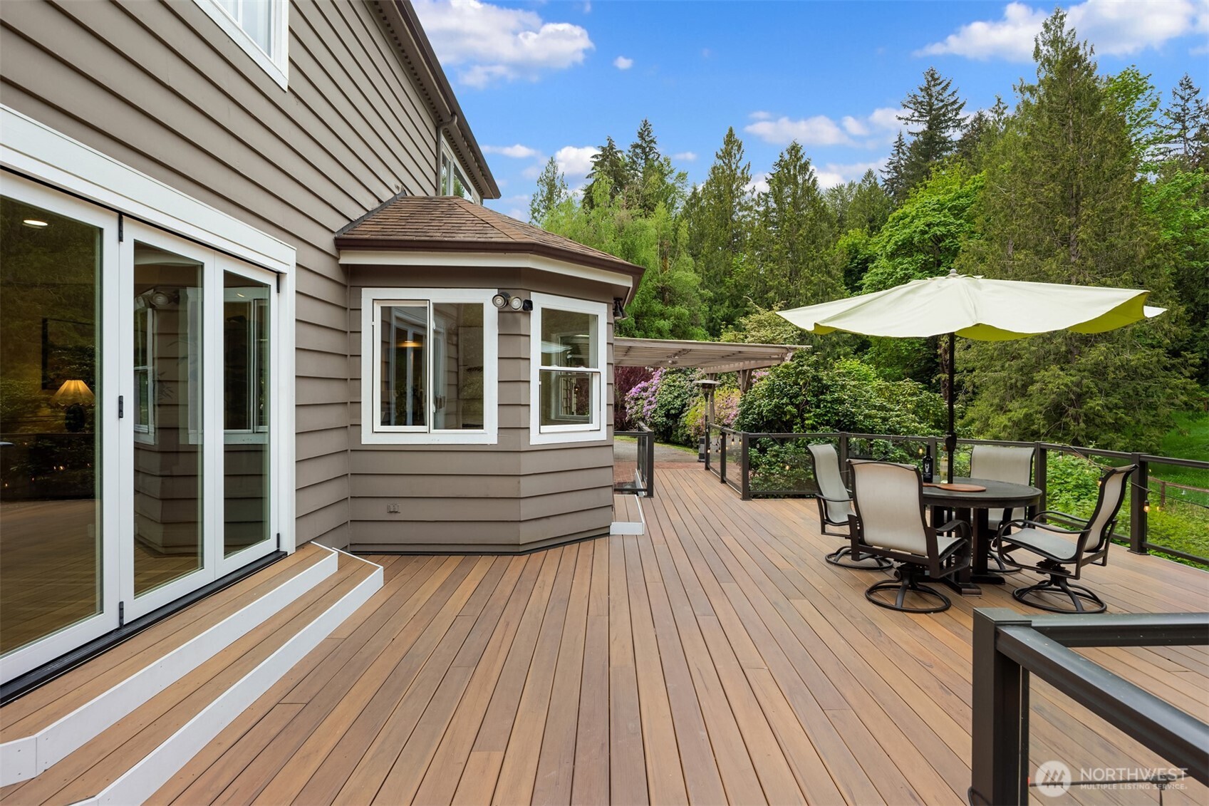 12653 Avondale Road Northeast Redmond, WA 98052 - Photo 26 of 28