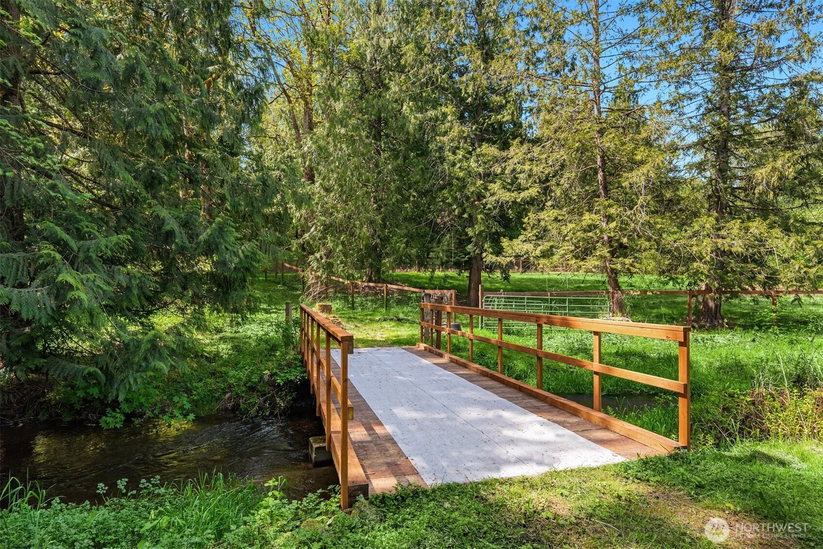 12653 Avondale Road Northeast Redmond, WA 98052 - Photo 4 of 28