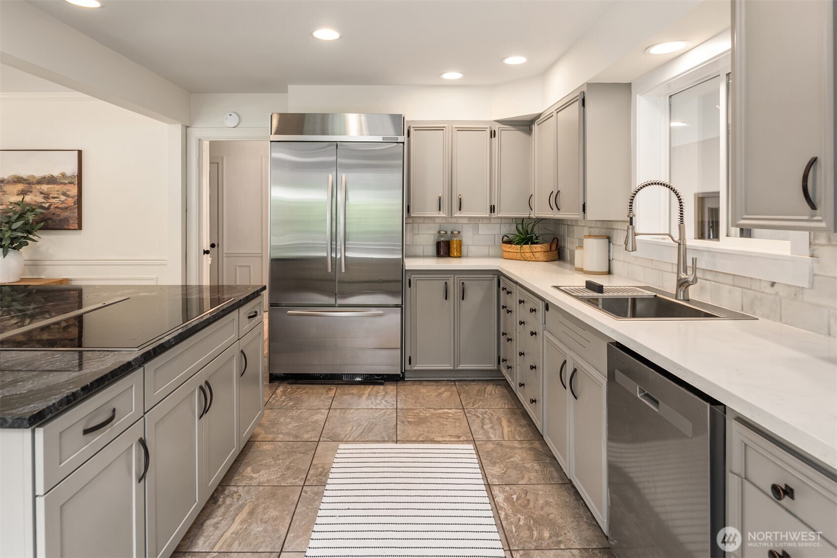 12653 Avondale Road Northeast Redmond, WA 98052 - Photo 10 of 28