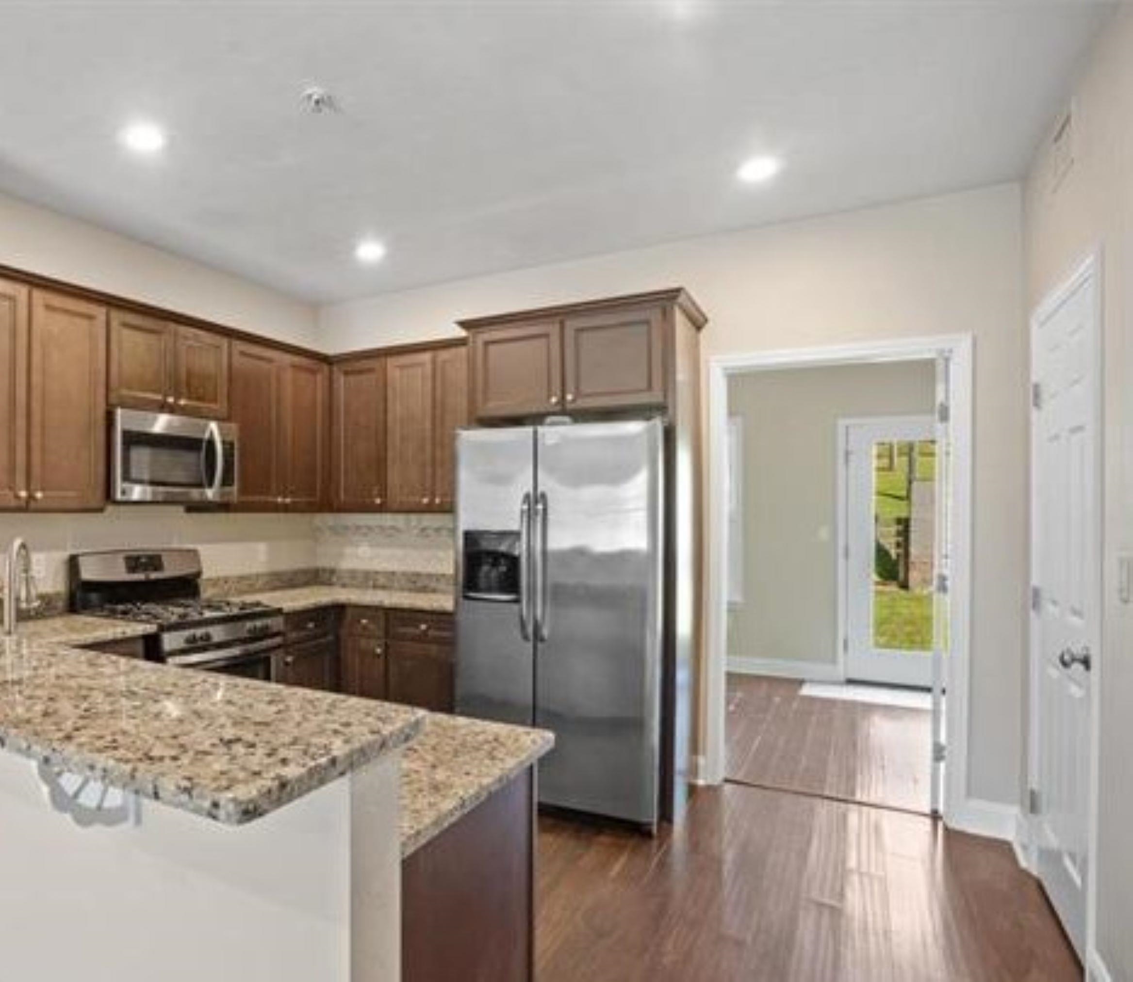 1974 Midyette Road, Unit 1203 Tallahassee, FL 32301 - Photo 3 of 5 Gallery Image 3