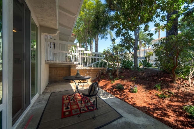 2327 Caringa Way, Unit 4 Carlsbad, CA 92009 - Photo 24 of 25