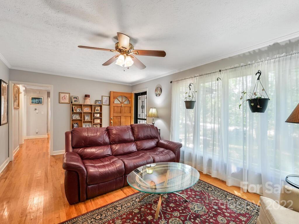 521 Bryson Road Candler, NC 28715 - Photo 7 of 28 Gallery Image 7