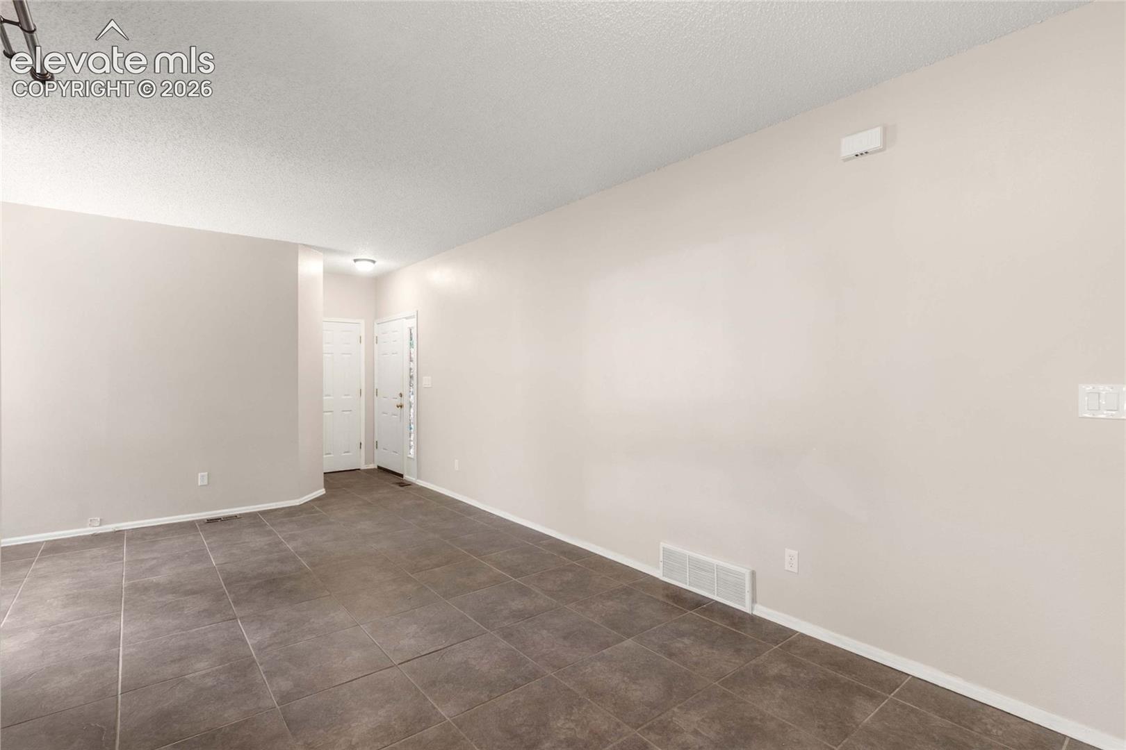 4739 Daybreak Circle Colorado Springs, CO 80917 - Photo 13 of 32 Gallery Image 13