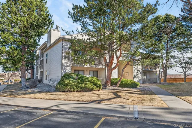 $330,000 | 9690 Brentwood Way, Unit 207, Broomfield, CO 80021