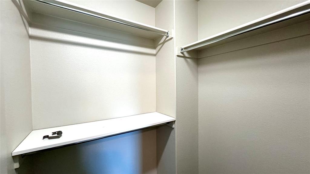 4683 B Rhett Lane Carrollton, TX 75010 - Photo 18 of 21 a close up of a shower