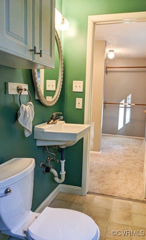 4600 Painted Post Lane Midlothian, VA 23112 - Photo 30 of 50 a bathroom with a sink mirror and toilet