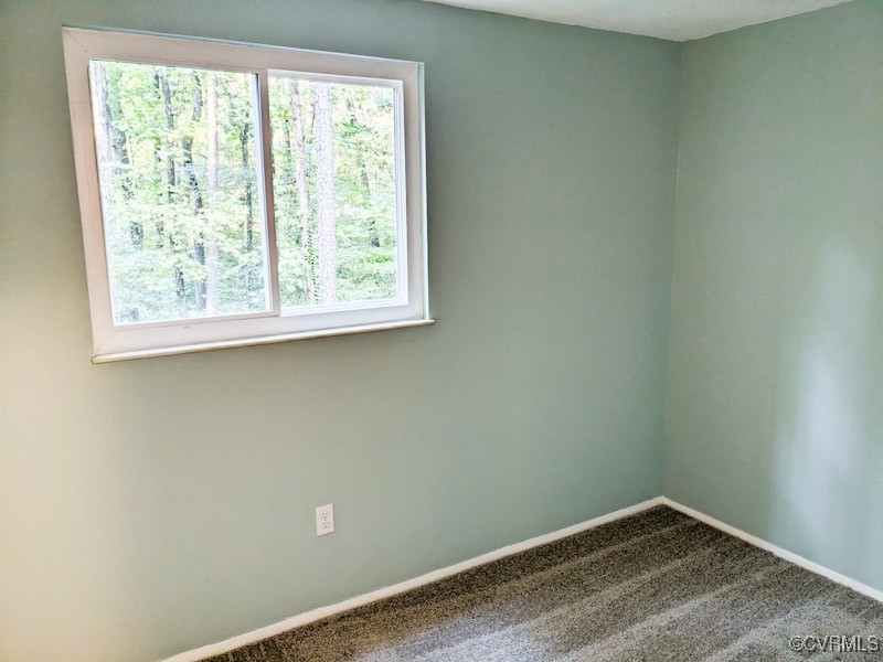 4600 Painted Post Lane Midlothian, VA 23112 - Photo 35 of 50 an empty room with a window