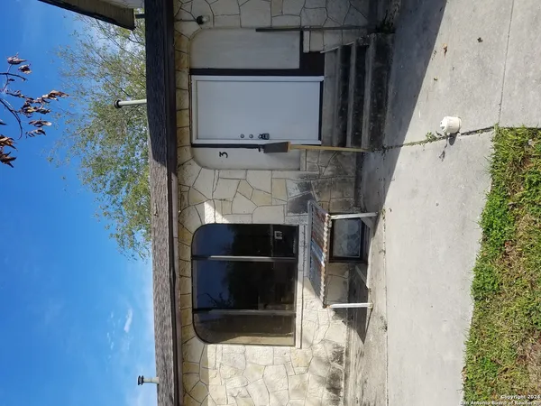 $800 | 600 Monticello Court, Unit 3, San Antonio, TX 78223
