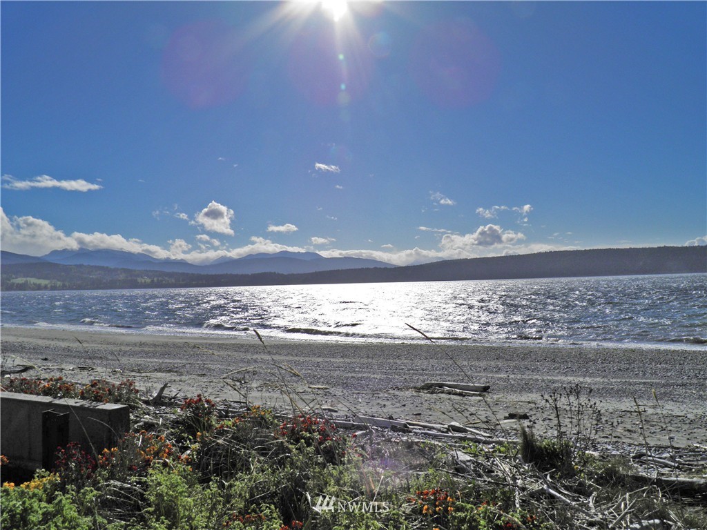 7 Beckett Point Rd Port Port Townsend, WA 98368 - Photo 1 of 23 Gallery Image 1