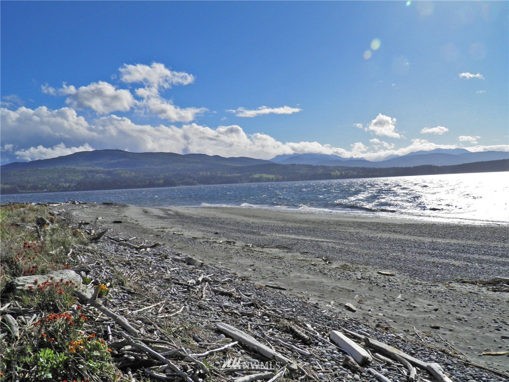 7 Beckett Point Rd Port Port Townsend, WA 98368 - Photo 11 of 23 Gallery Image 11