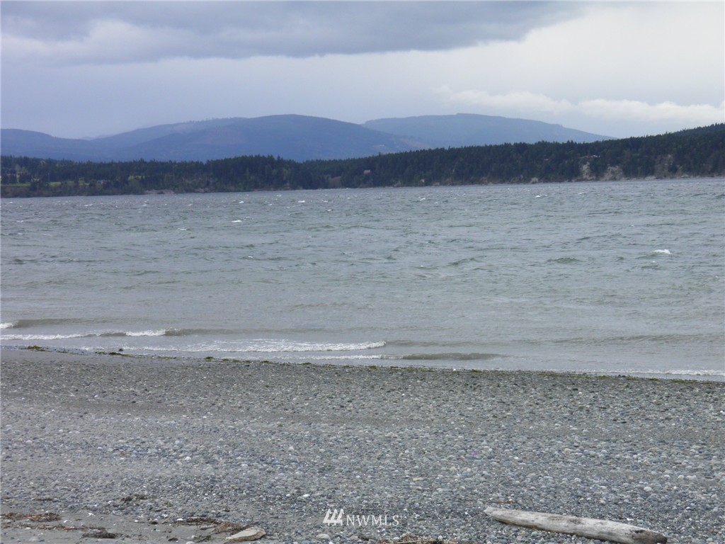 7 Beckett Point Rd Port Port Townsend, WA 98368 - Photo 6 of 23 Gallery Image 6