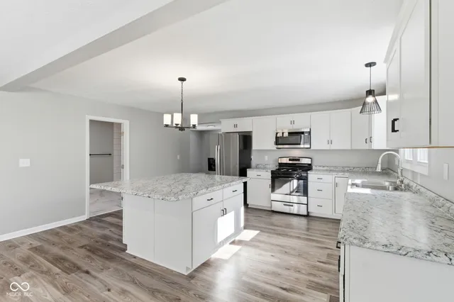 $199,999 | 850 North 12th Street, Elwood, IN 46036