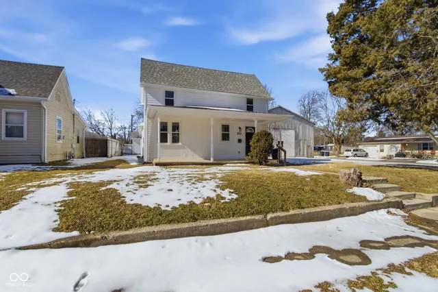 $199,999 | 850 North 12th Street, Elwood, IN 46036