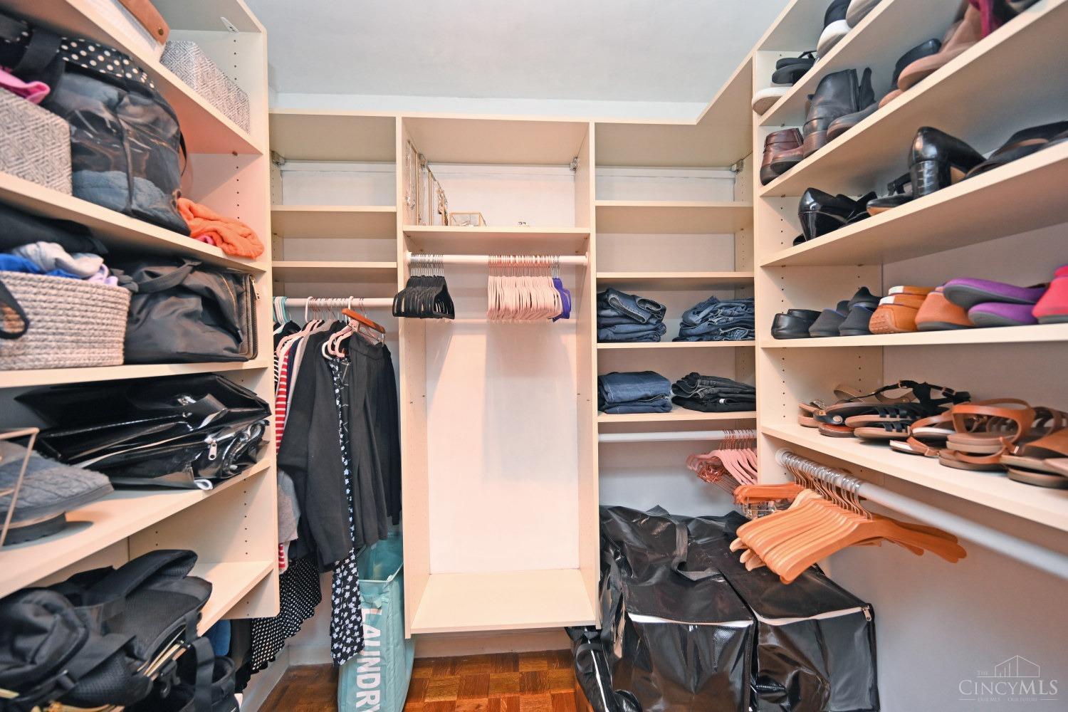 2400 Madison Road, Unit 12 Cincinnati, OH 45208 - Photo 40 of 50 Gallery Image 40
