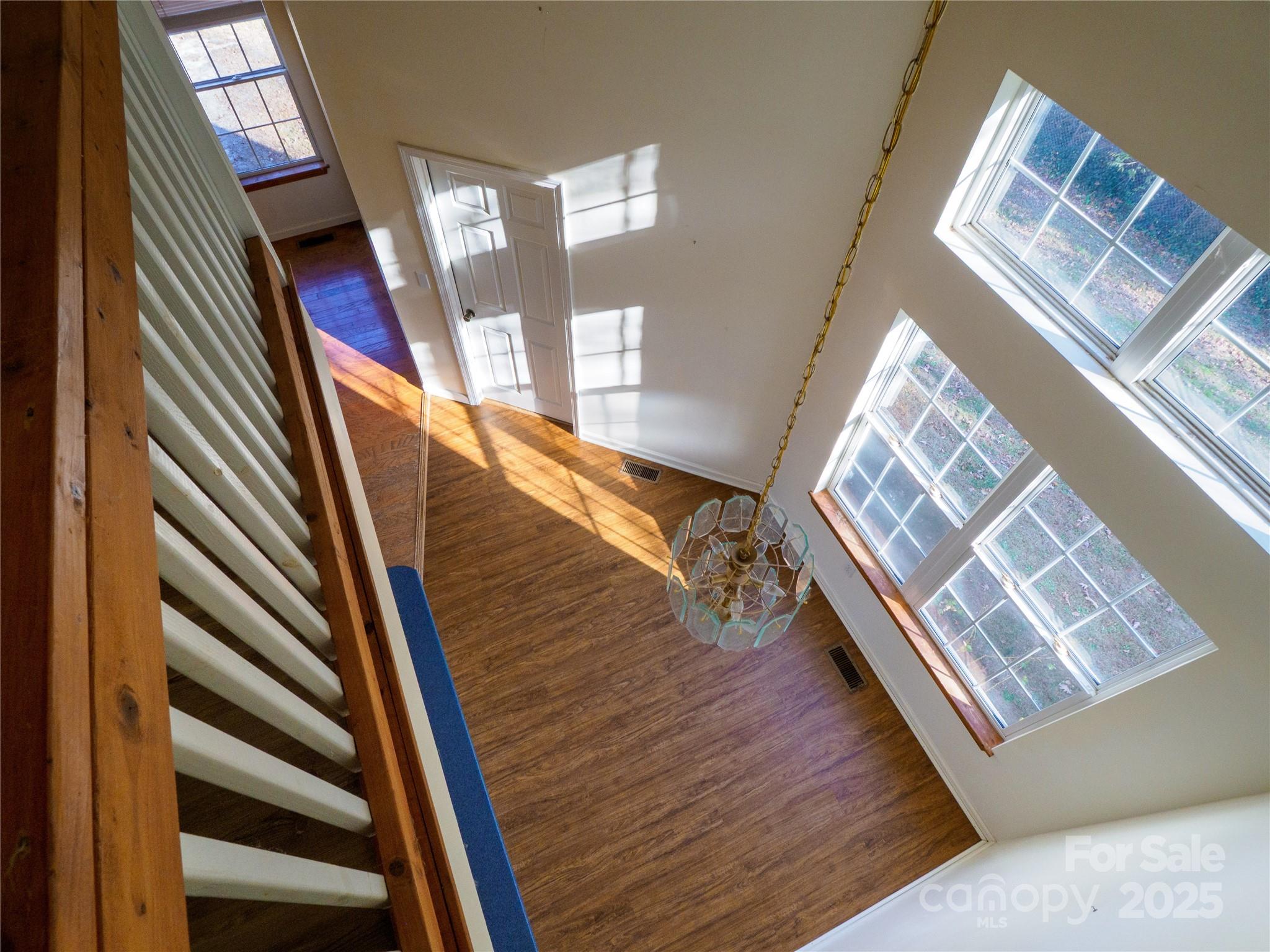 488 Oleta Road Hendersonville, NC 28792 - Photo 14 of 27 a view of an entryway