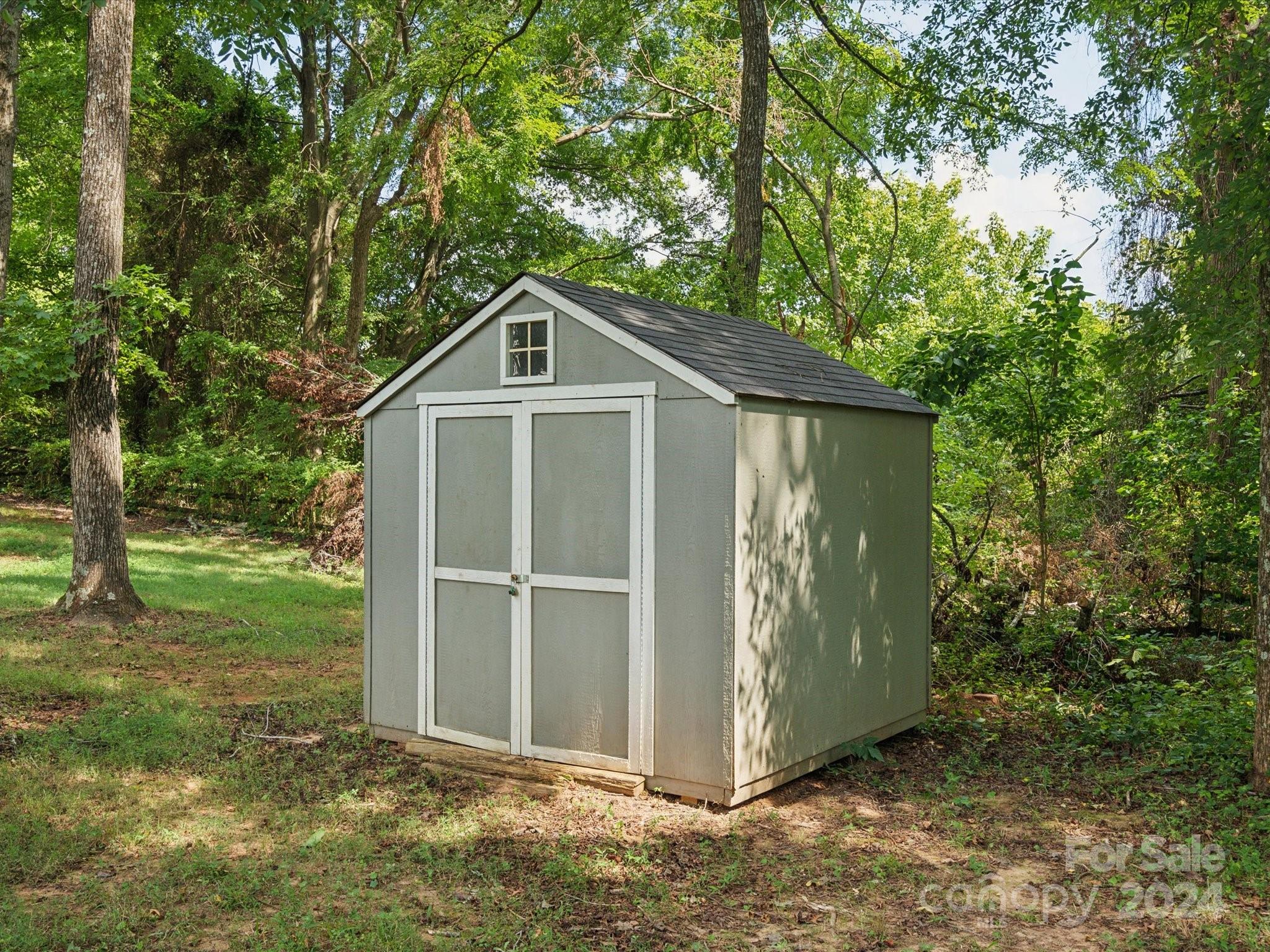 2113 River Chase Drive Monroe, NC 28110 - Photo 33 of 36 a front view of a house with garden