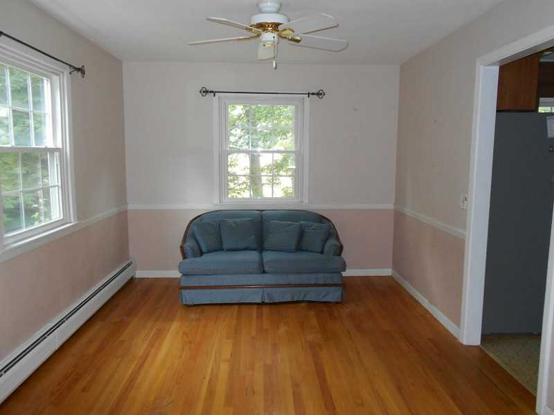 19 Appletown Road Smithfield, RI 02828 - Photo 11 of 18 Den/Family/Great Room.
