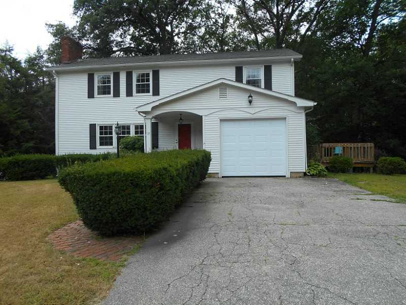 19 Appletown Road Smithfield, RI 02828 - Photo 2 of 18 Exterior Front.