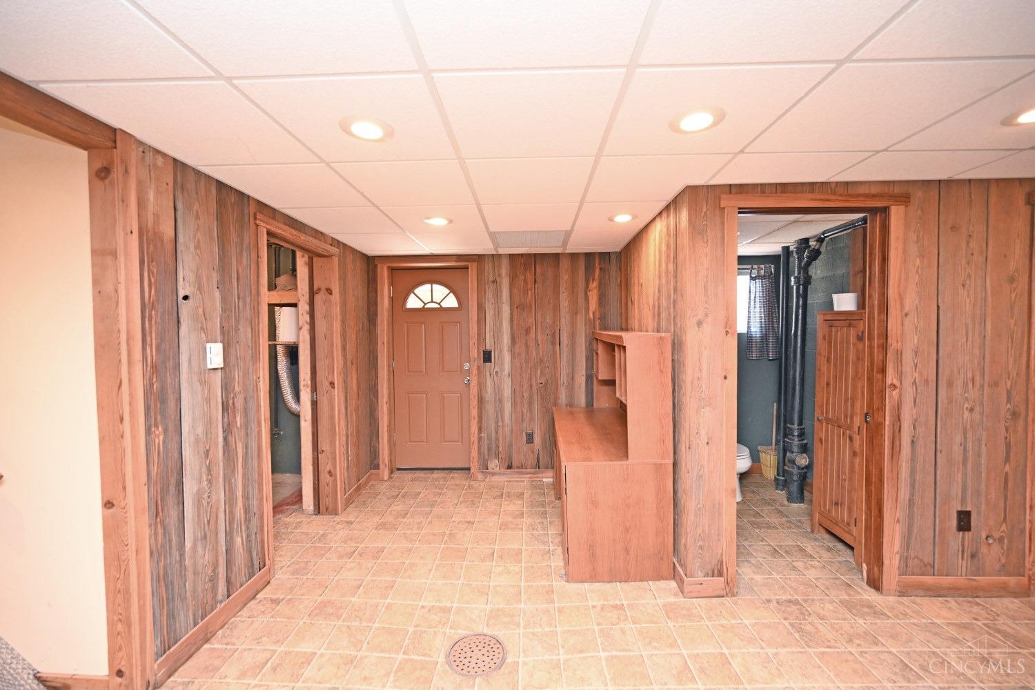 2127 Adams Road Cincinnati, OH 45231 - Photo 28 of 43 Gallery Image 28