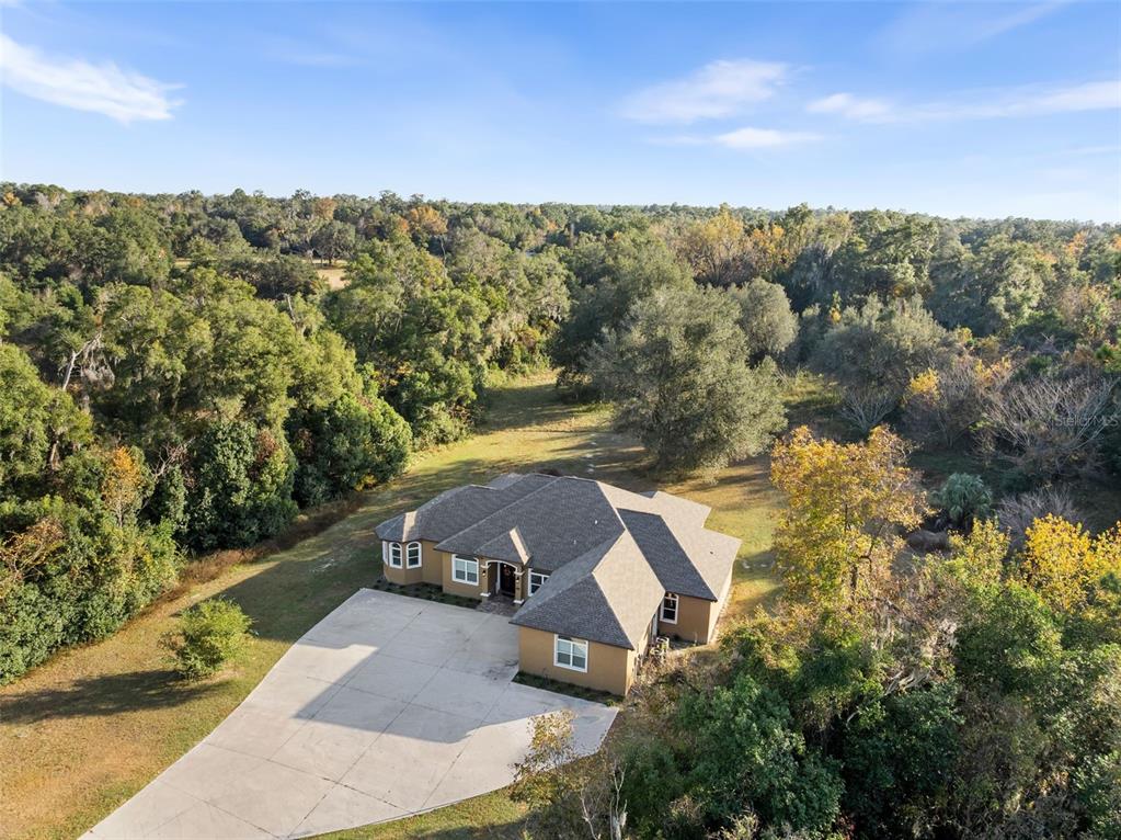 16635 Southwest 139th Avenue Archer, FL 32618 - Photo 39 of 48 a view of a city