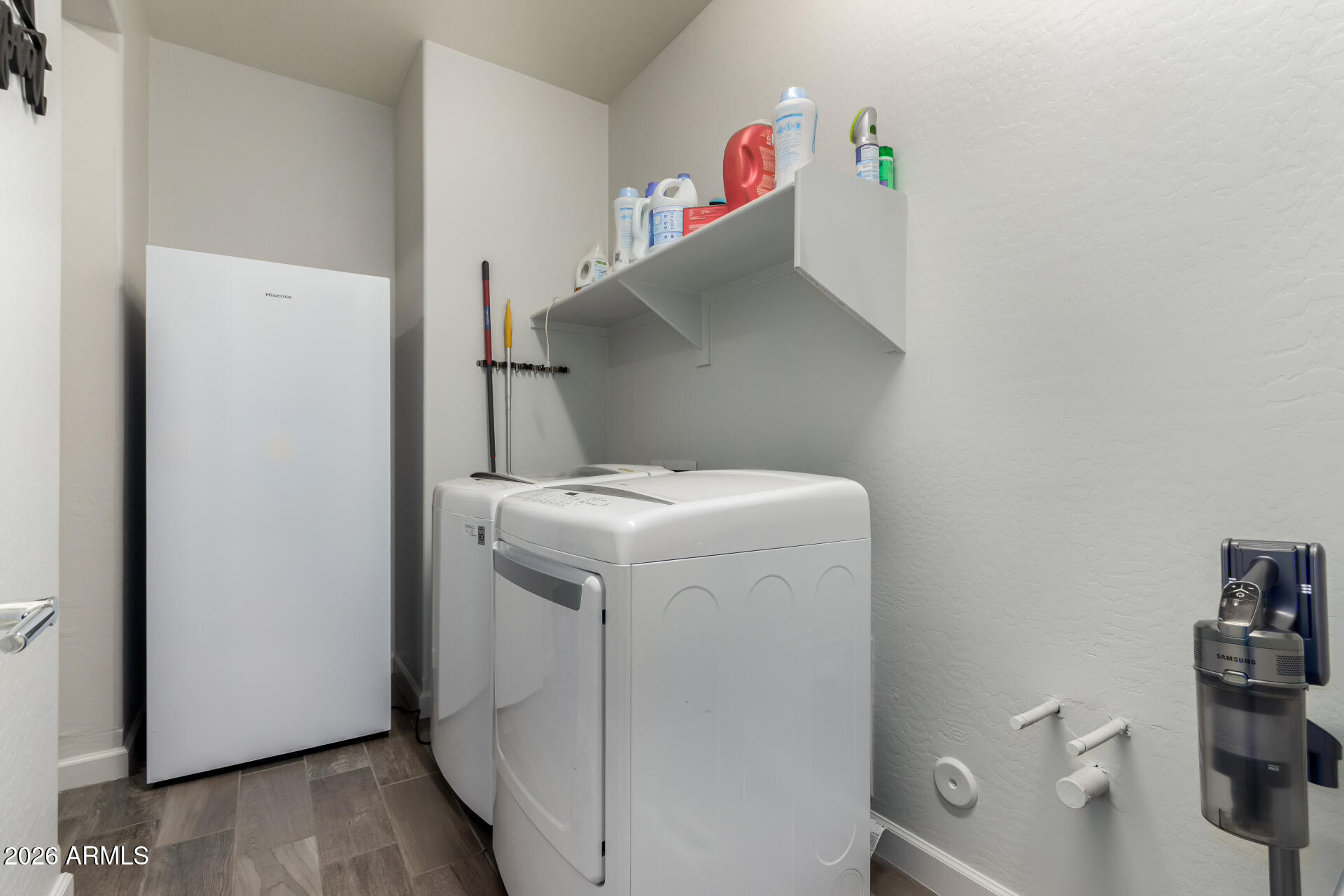 22083 East Camacho Road Queen Creek, AZ 85142 - Photo 33 of 42 a utility room with dryer and washer