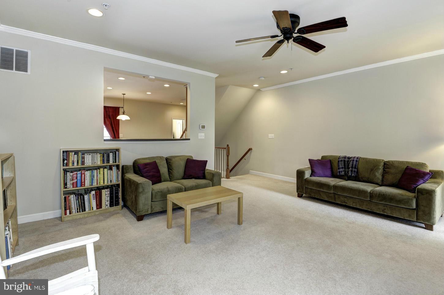 8134 Mississippi Road Laurel, MD 20724 - Photo 10 of 27 Living Room
