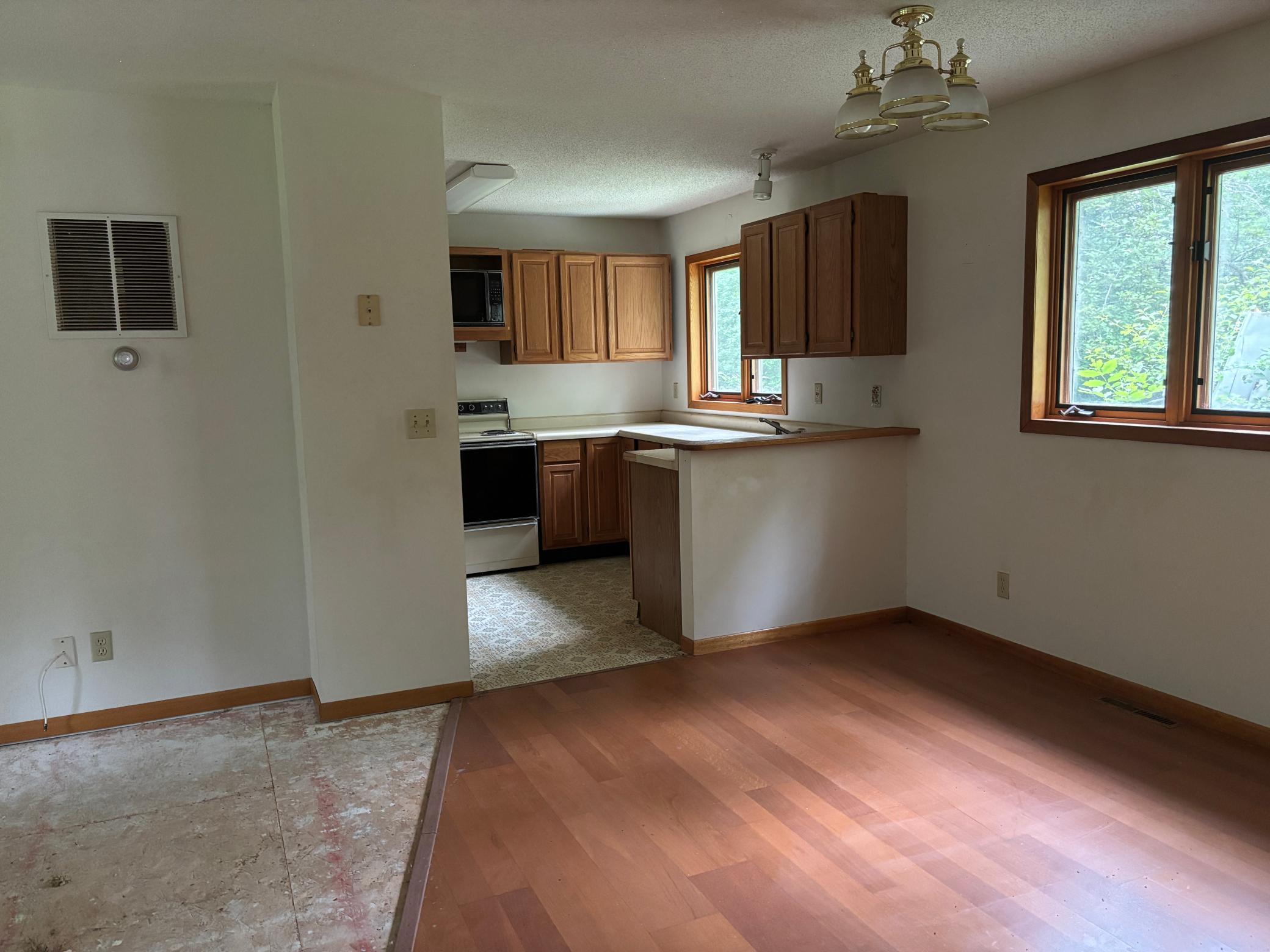 15876 Sandy Beach Road Southeast Mentor, MN 56736 - Photo 8 of 31
