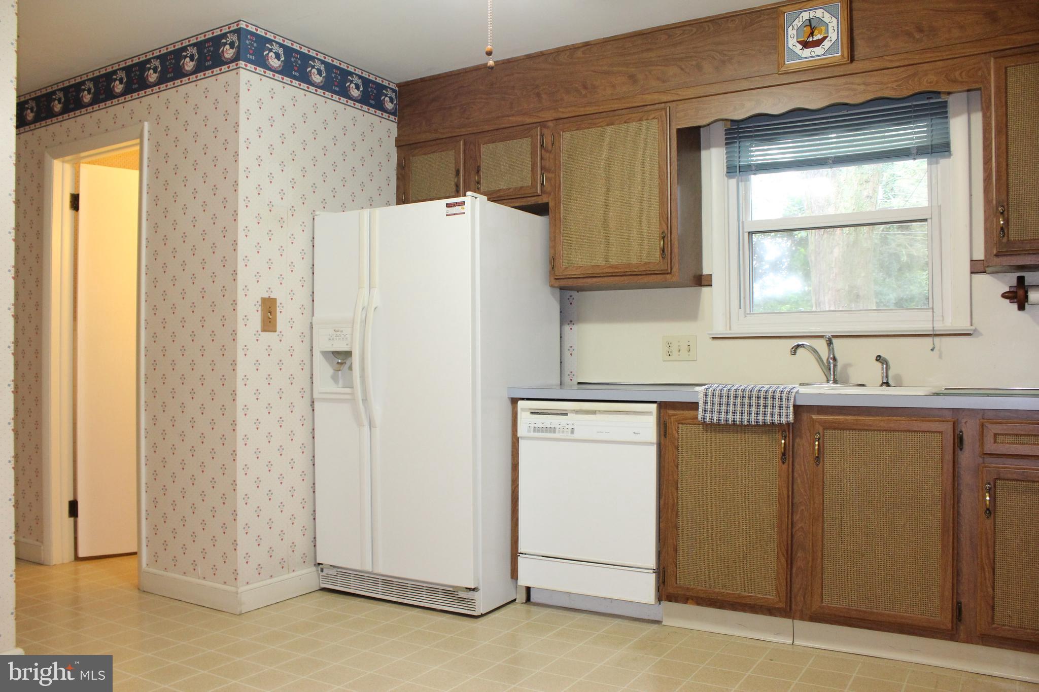 1029 Tracy Road Lancaster, PA 17601 - Photo 8 of 31 Kitchen