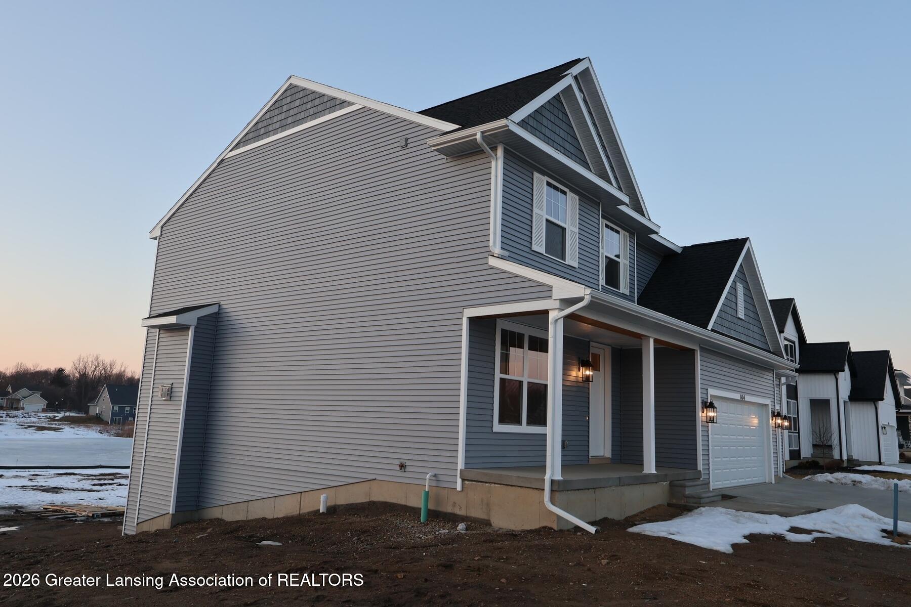 604 Launch Pt Drive Perry, MI 48872 - Photo 3 of 23