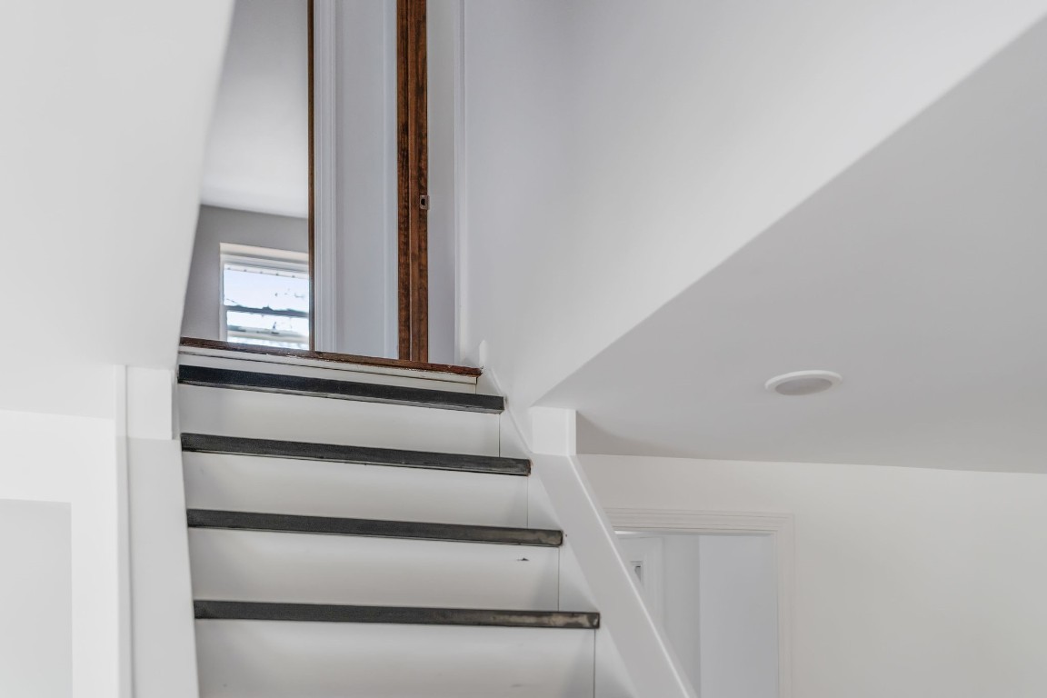 56 Powers Road Binghamton, NY 13903 - Photo 15 of 40