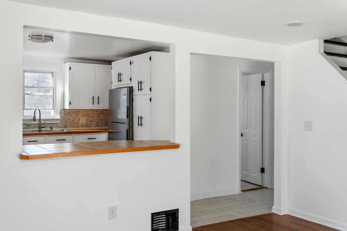 56 Powers Road Binghamton, NY 13903 - Photo 16 of 40