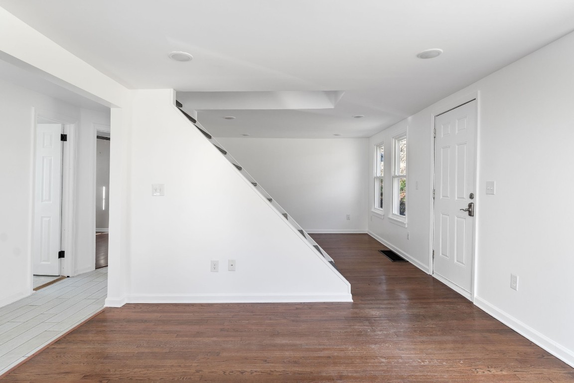 56 Powers Road Binghamton, NY 13903 - Photo 27 of 40