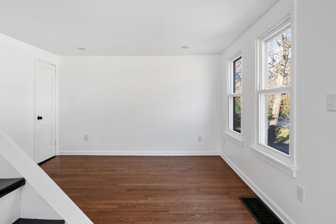 56 Powers Road Binghamton, NY 13903 - Photo 28 of 40