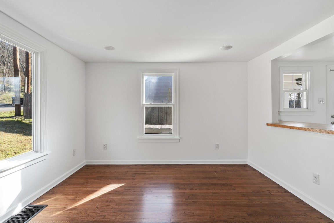 56 Powers Road Binghamton, NY 13903 - Photo 29 of 40