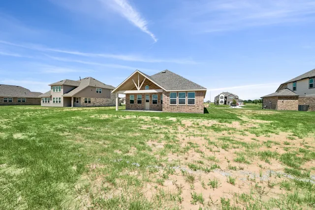 $432,000 | 305 Boulden Court, Sealy, TX 77474