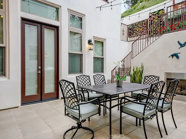 a view of an outdoor space with seating area