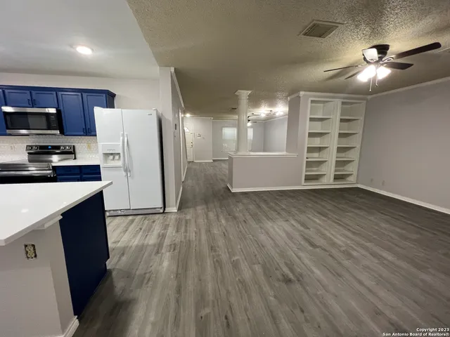 $2,000 | 9646 Limestone Pond, San Antonio, TX 78254