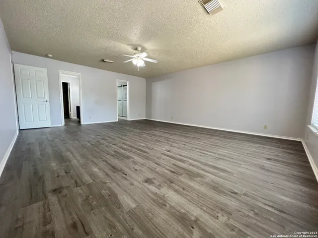 $2,000 | 9646 Limestone Pond, San Antonio, TX 78254