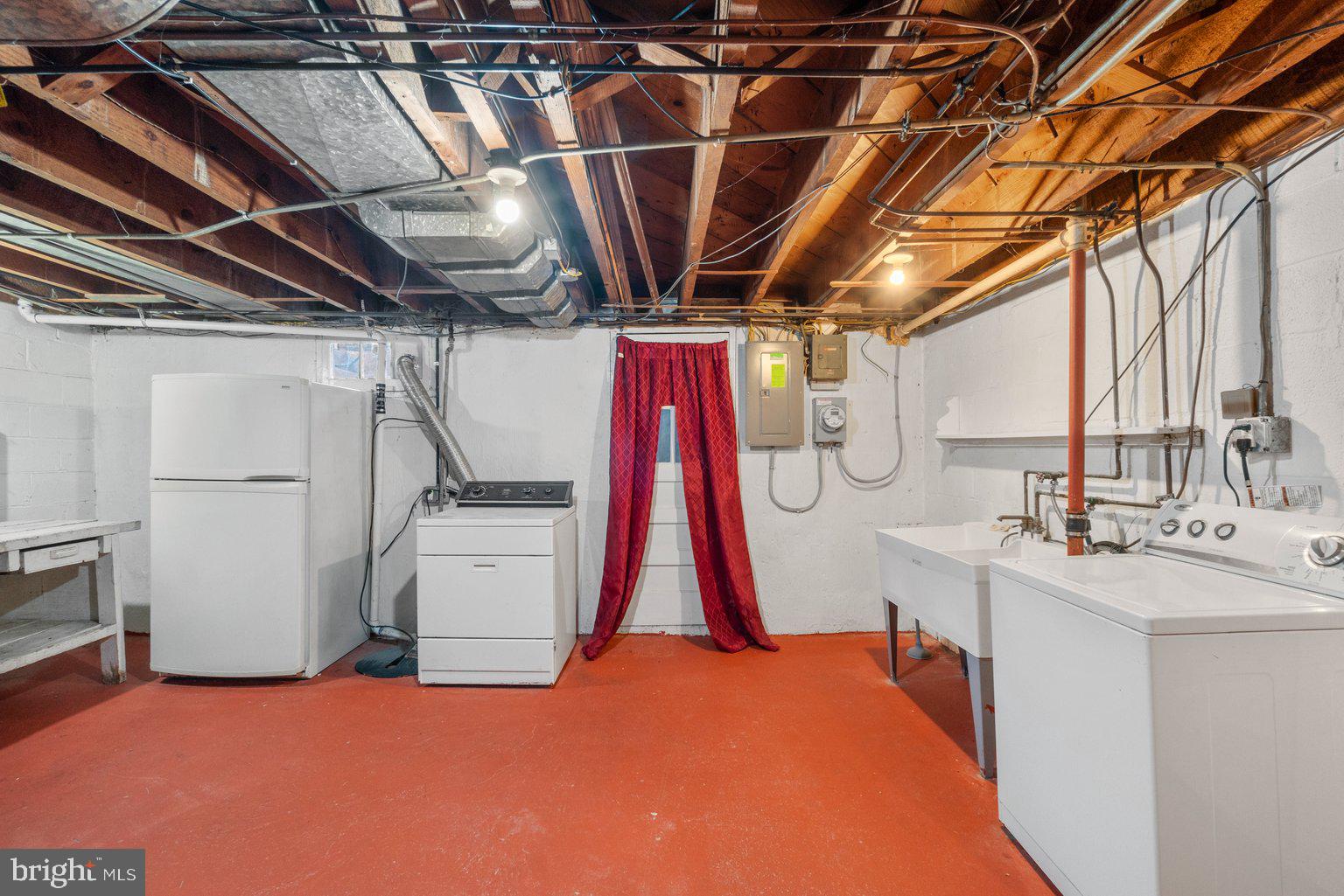 1917 Ramblewood Road Baltimore, MD 21239 - Photo 17 of 22 Washer, Dryer & Utility Sink