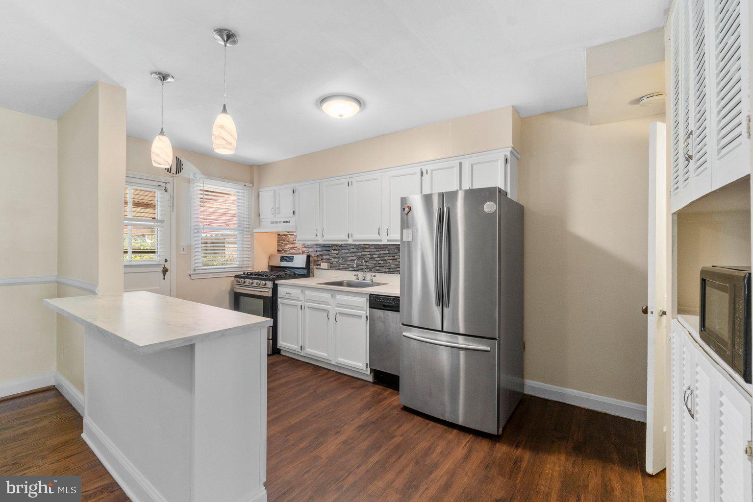 1917 Ramblewood Road Baltimore, MD 21239 - Photo 5 of 22 Updated Kitchen