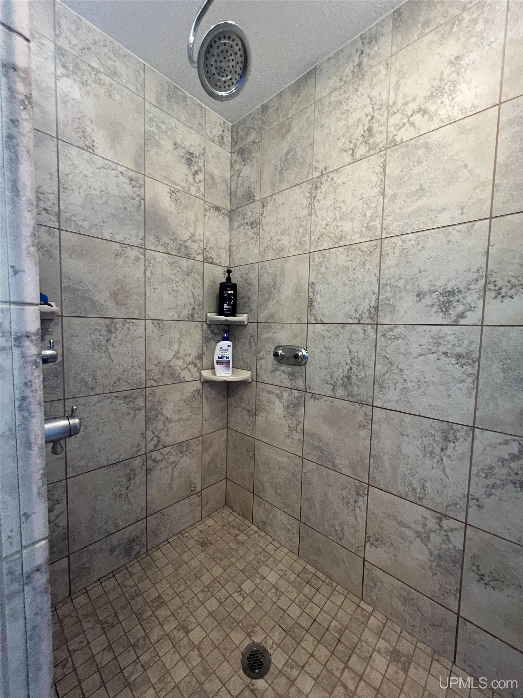 185 Olsen Road Gwinn, MI 49841 - Photo 16 of 53