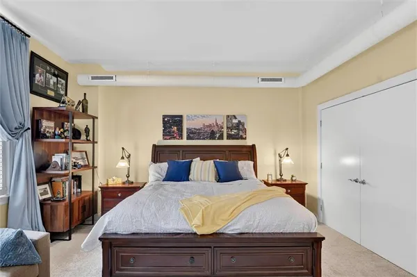$299,900 | 306 Fourth Avenue, Unit 1401, Pittsburgh, PA 15222