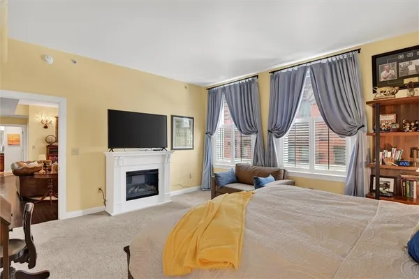 $299,900 | 306 Fourth Avenue, Unit 1401, Pittsburgh, PA 15222