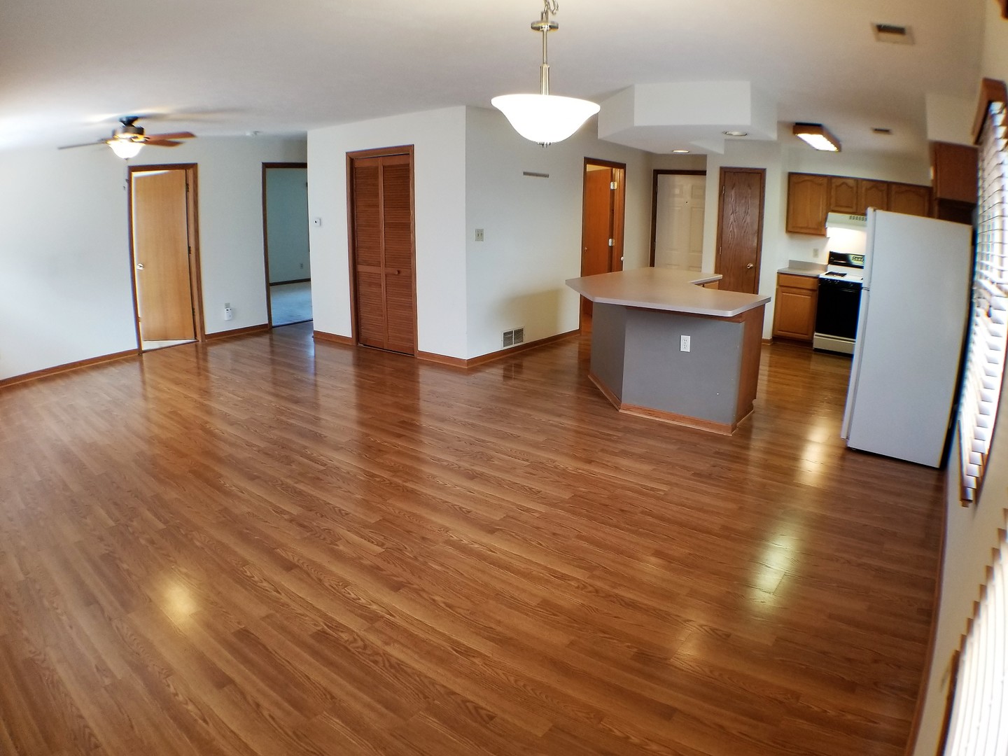 436 South Peace Road, Unit 436 Sycamore, IL 60178 - Photo 2 of 16