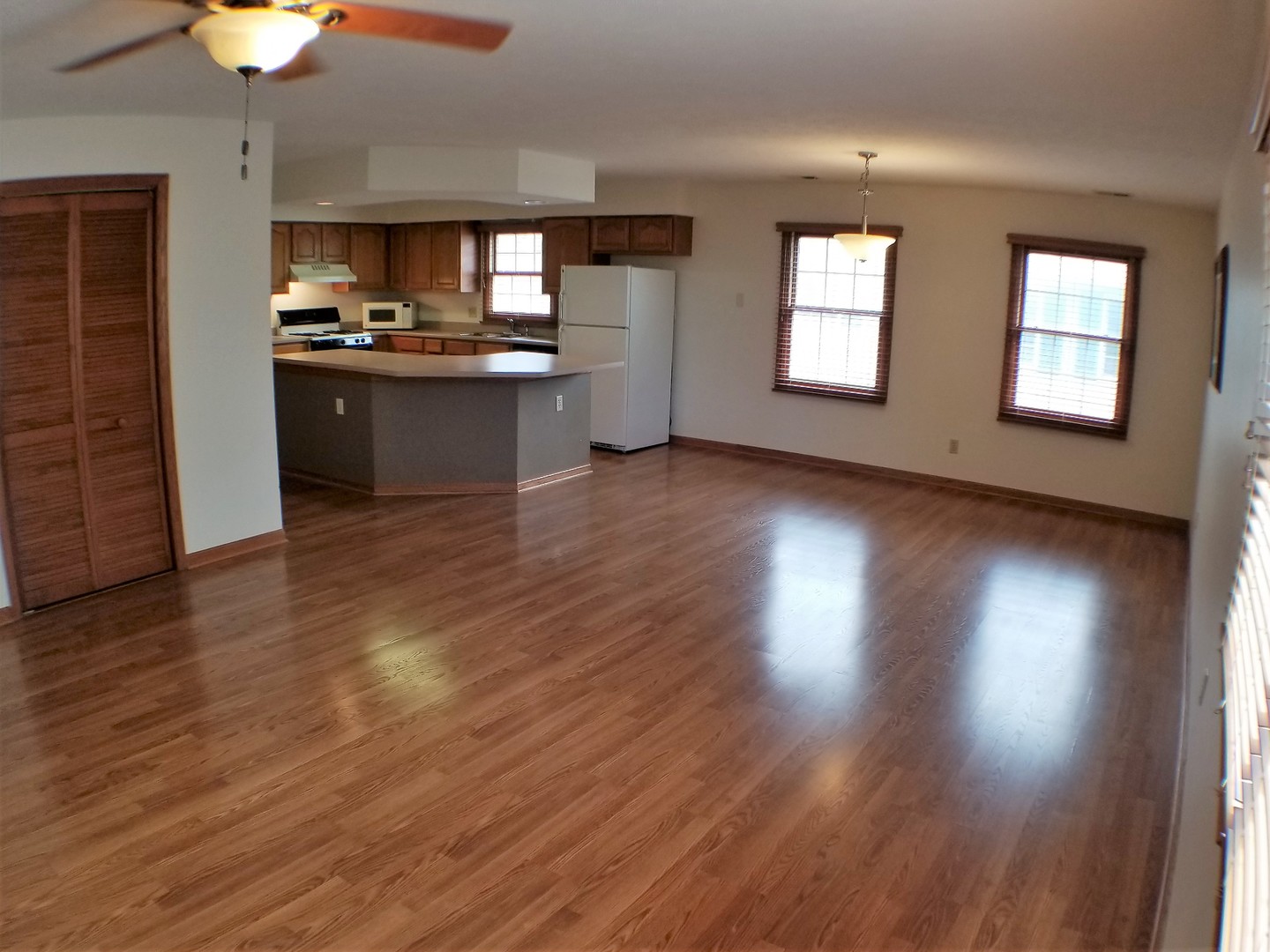 436 South Peace Road, Unit 436 Sycamore, IL 60178 - Photo 5 of 16