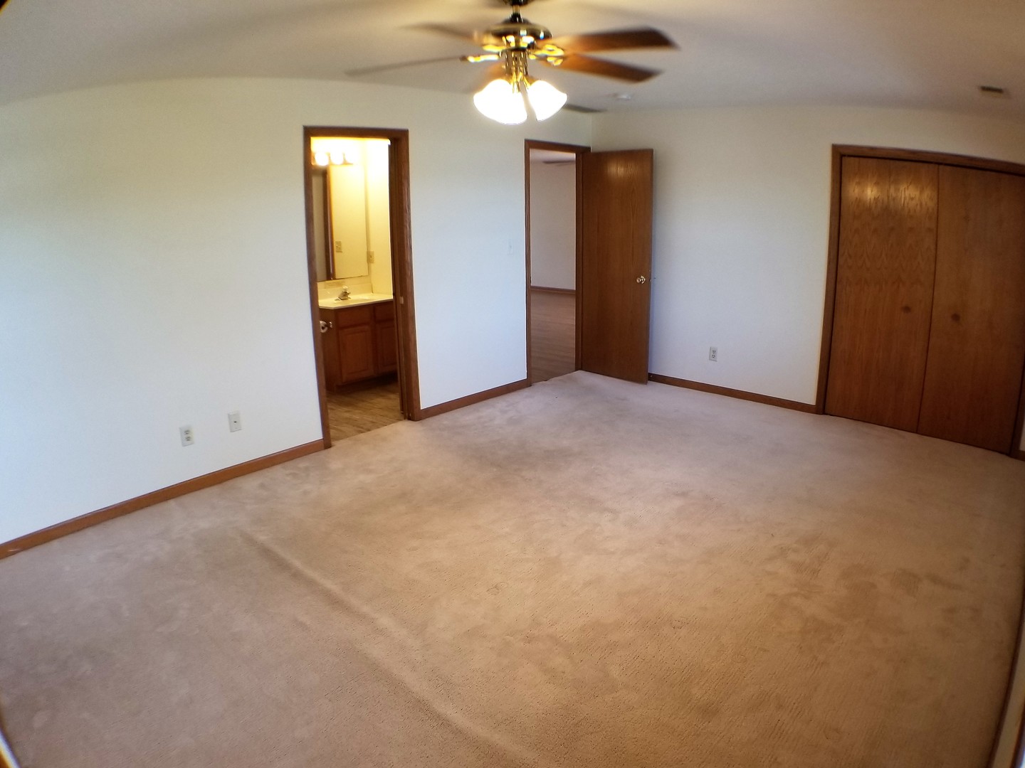 436 South Peace Road, Unit 436 Sycamore, IL 60178 - Photo 8 of 16