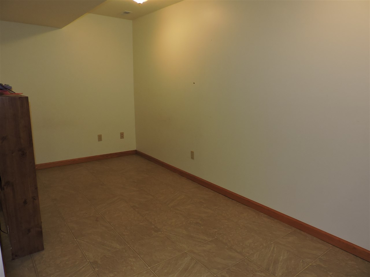 8395 Southwest County Line Road Blanchard, MI 49310 - Photo 28 of 36 1815562-29.JPG